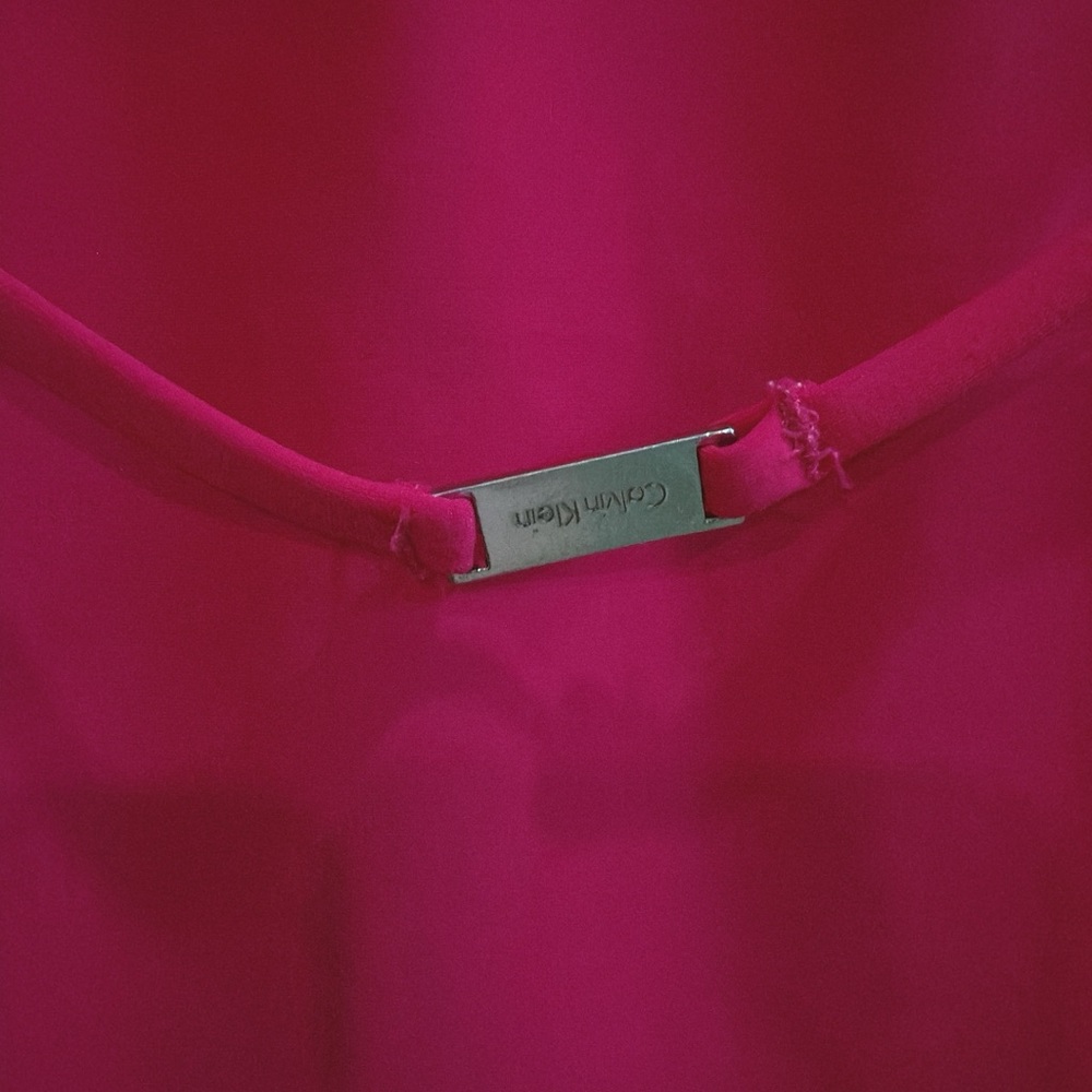 Vintage Vibrant Pink Skirt with Calvin‎ Klein Charm Belt - Picture 3 of 6